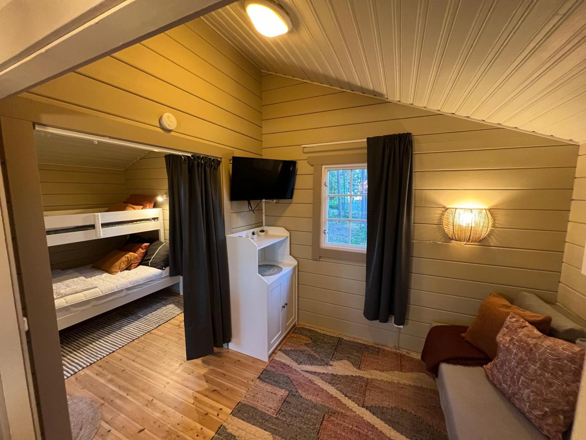 Hostel Hudiksvall Malnbaden Camping Exterior photo