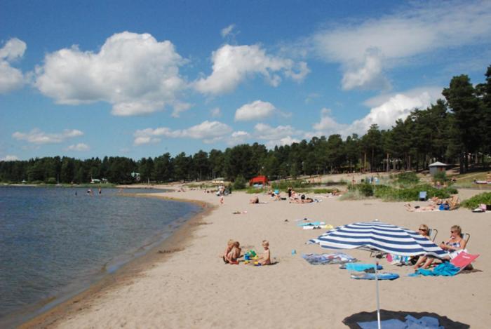 Hostel Hudiksvall Malnbaden Camping Exterior photo
